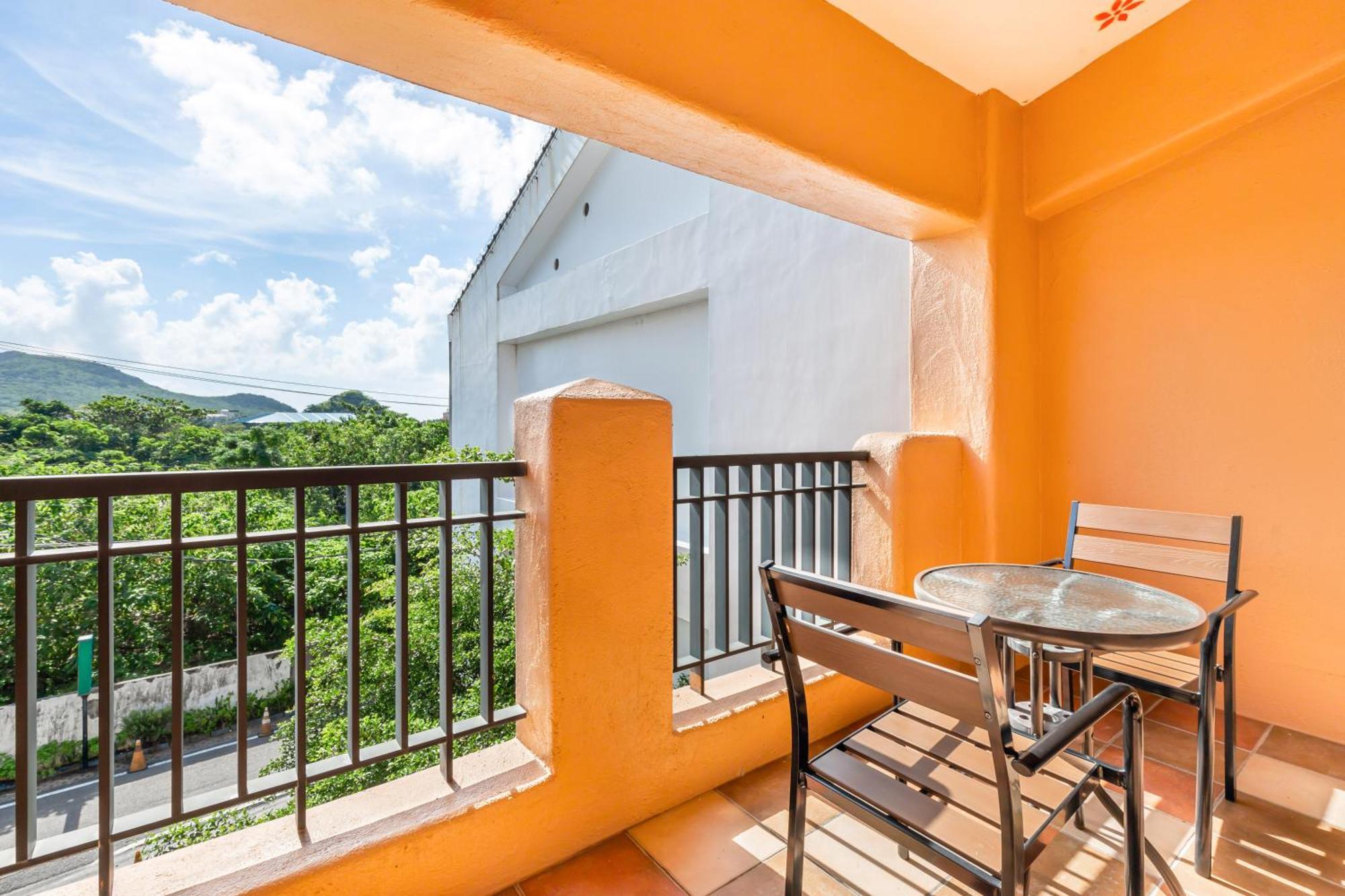 Fairyland & Farm Guest House Kenting Bagian luar foto