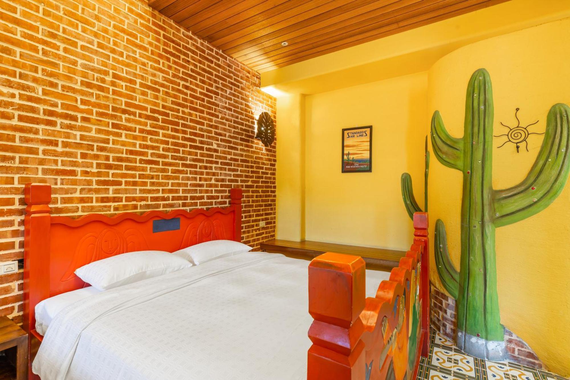 Fairyland & Farm Guest House Kenting Bagian luar foto