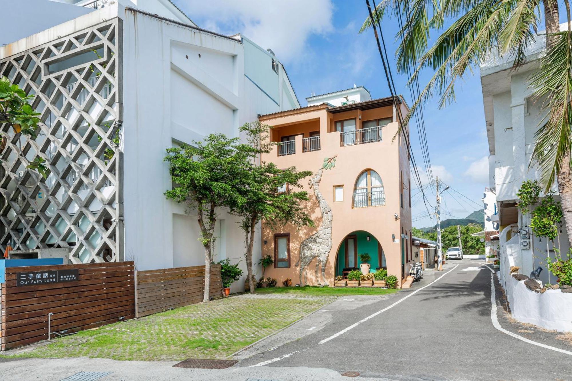 Fairyland & Farm Guest House Kenting Bagian luar foto